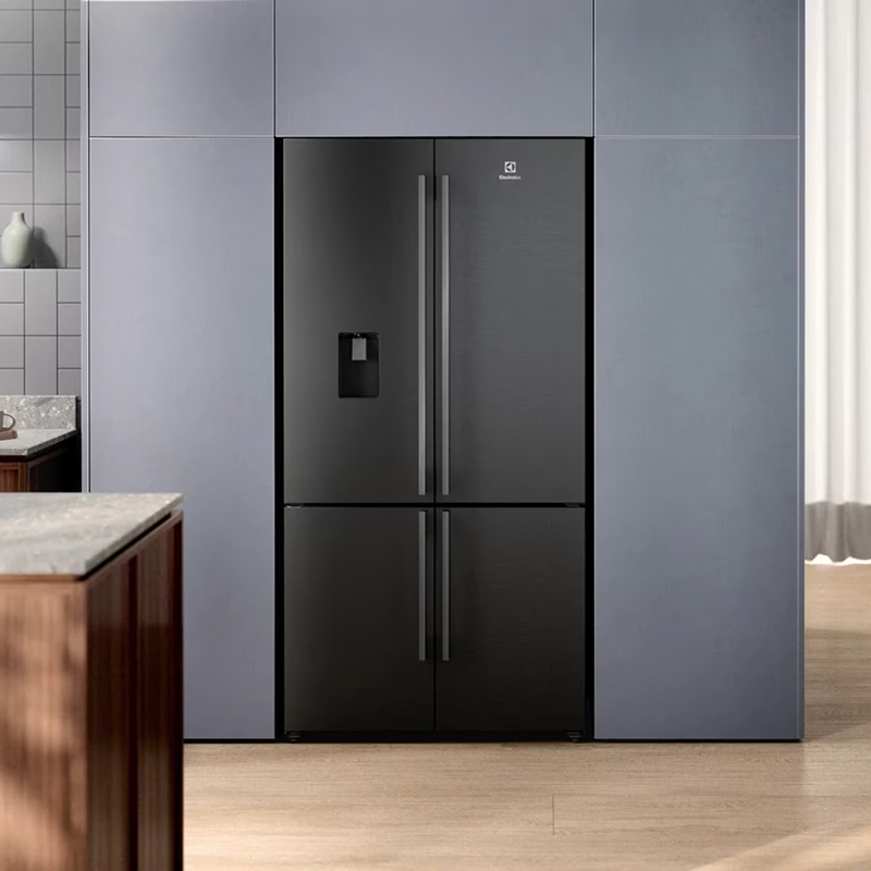 Ripariamo frigoriferi Electrolux