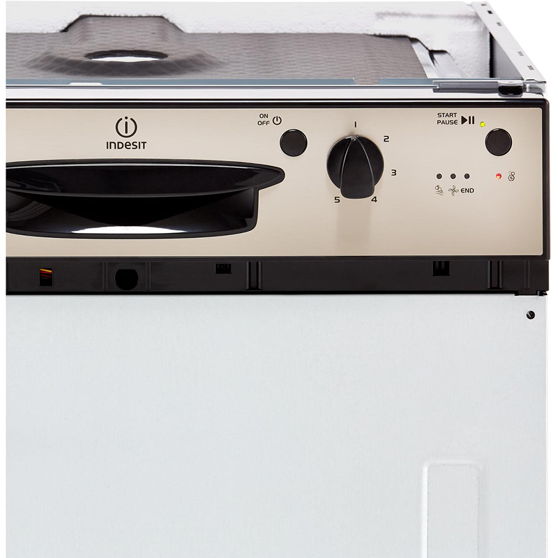 Ripariamo lavastoviglie Indesit